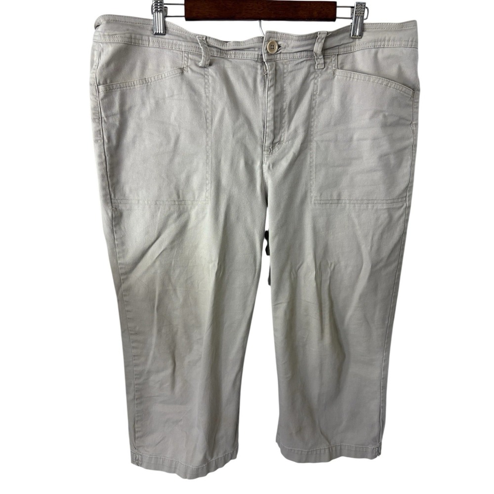 Gloria Vanderbilt Pants Womens 16W Tan‎ Button Capris